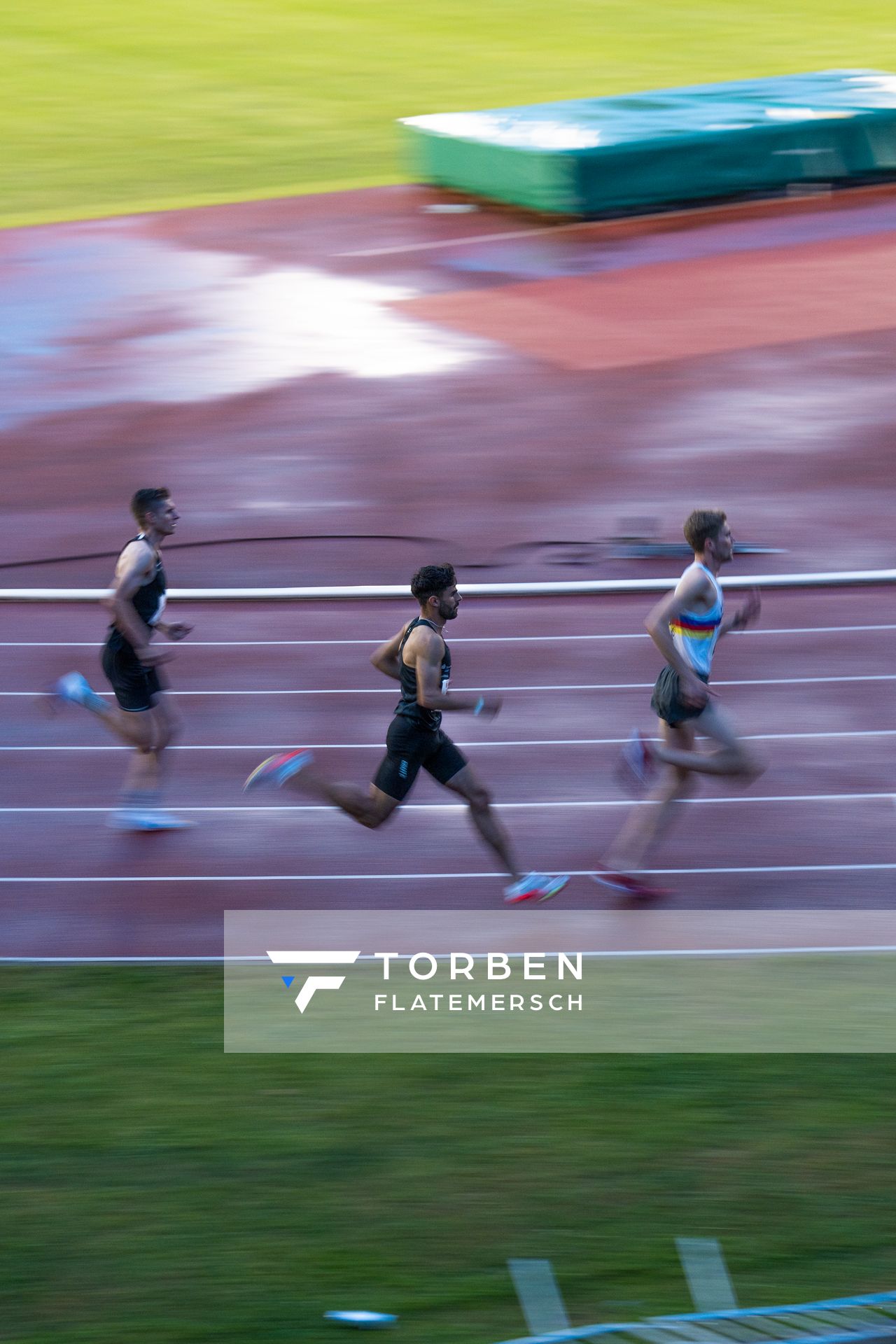 Lukas Abele (SSC Hanau-Rodenbach), Conrad Kieselberger (SC DHfK Leipzig e.V.), Marvin Heinrich (Eintracht Frankfurt e.V.) am 03.06.2022 waehrend der Sparkassen Gala in Regensburg